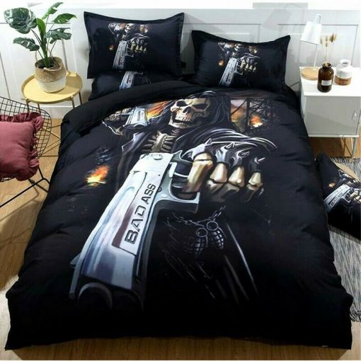 Skull Gun Quilt Cover